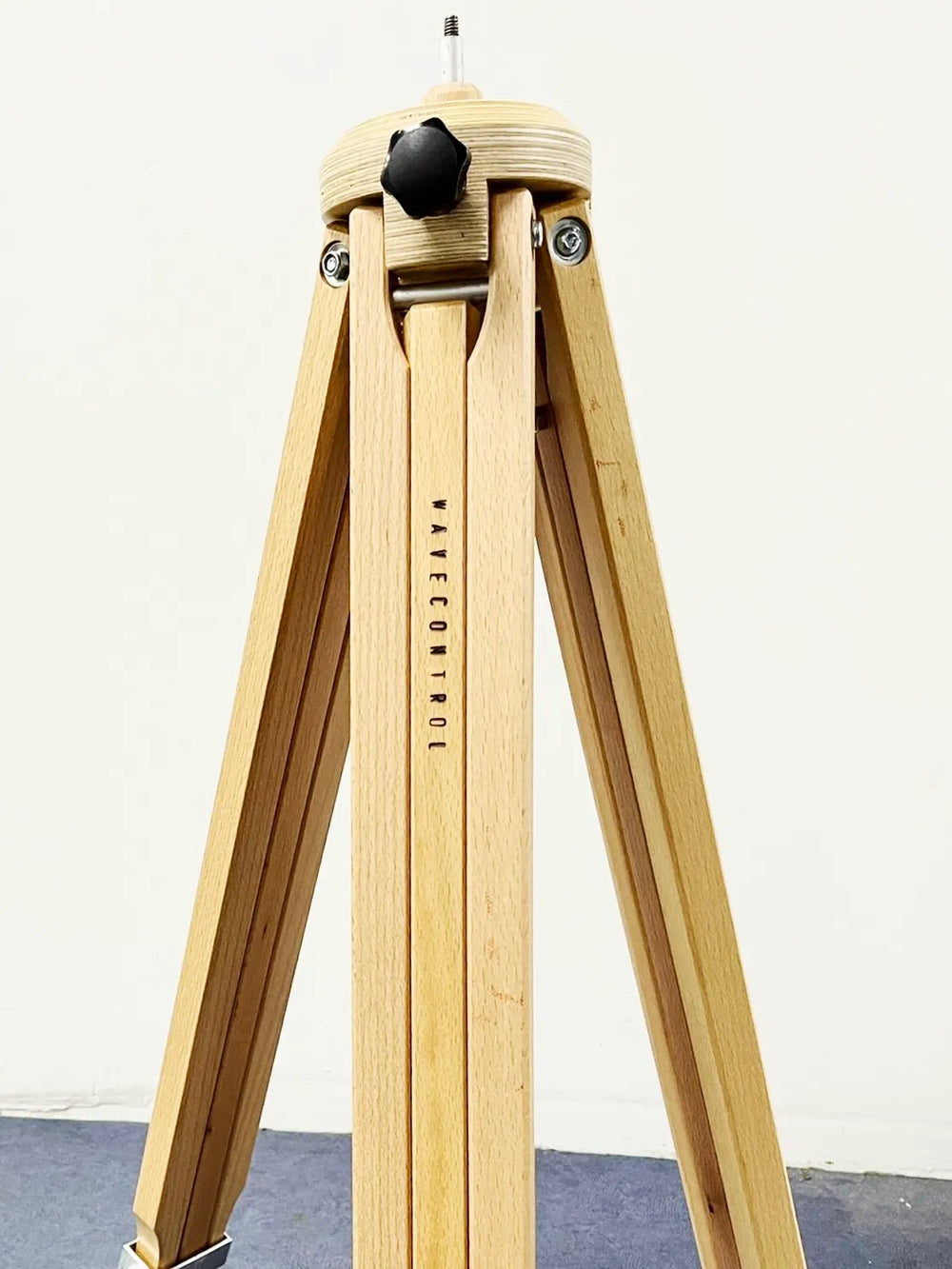 Wooden Tripod for SMP2/3